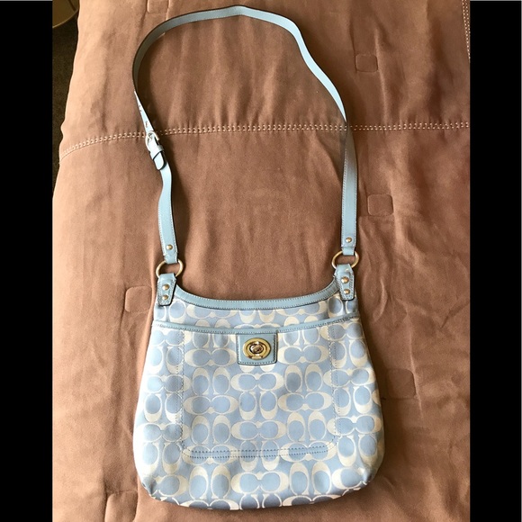 Coach Handbags - Coach purse